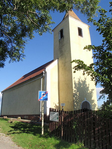 Somló hegy Margit kápolna.JPG